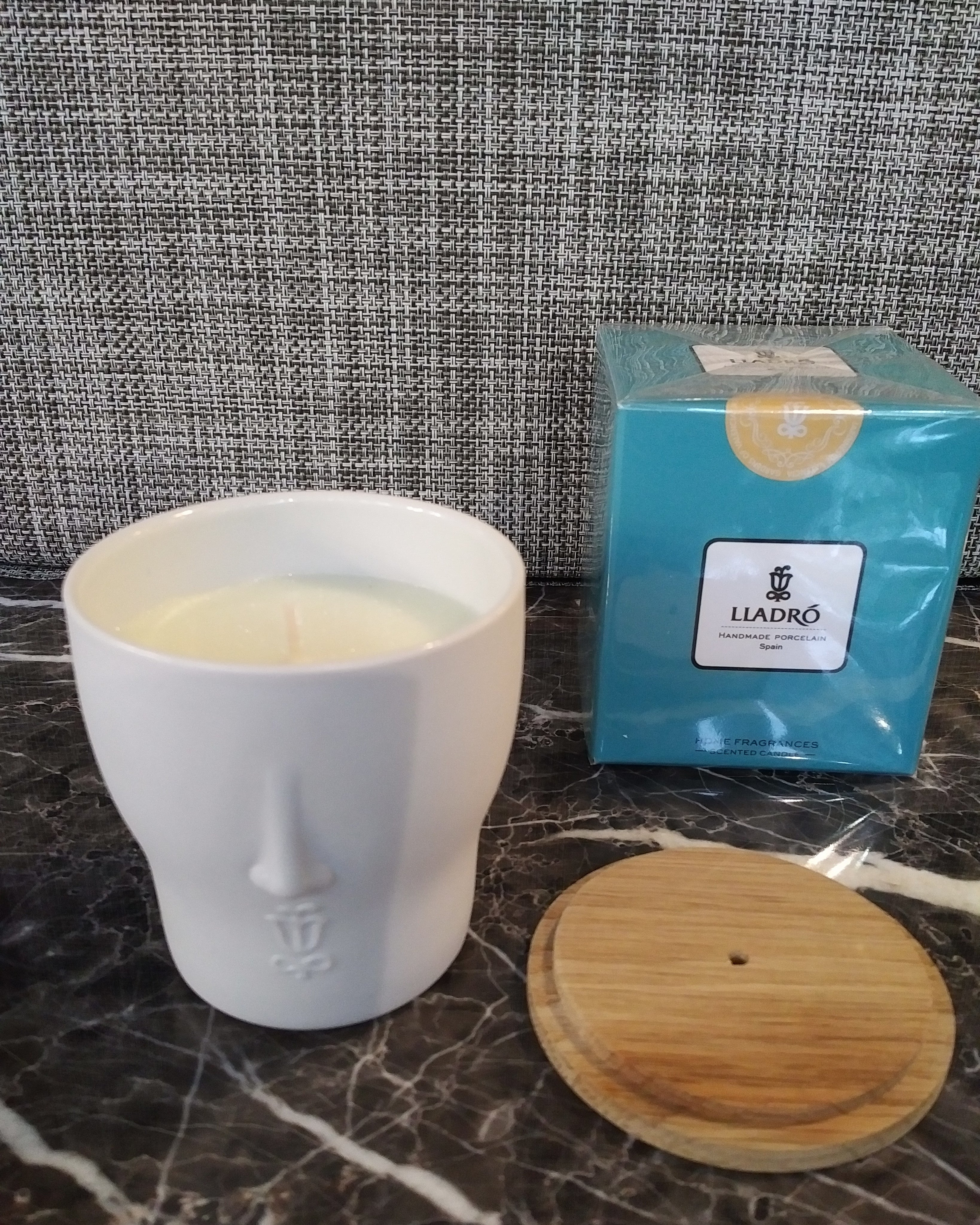 Jaime Hayon Nose Candle-  Mediterranean Beach Scent