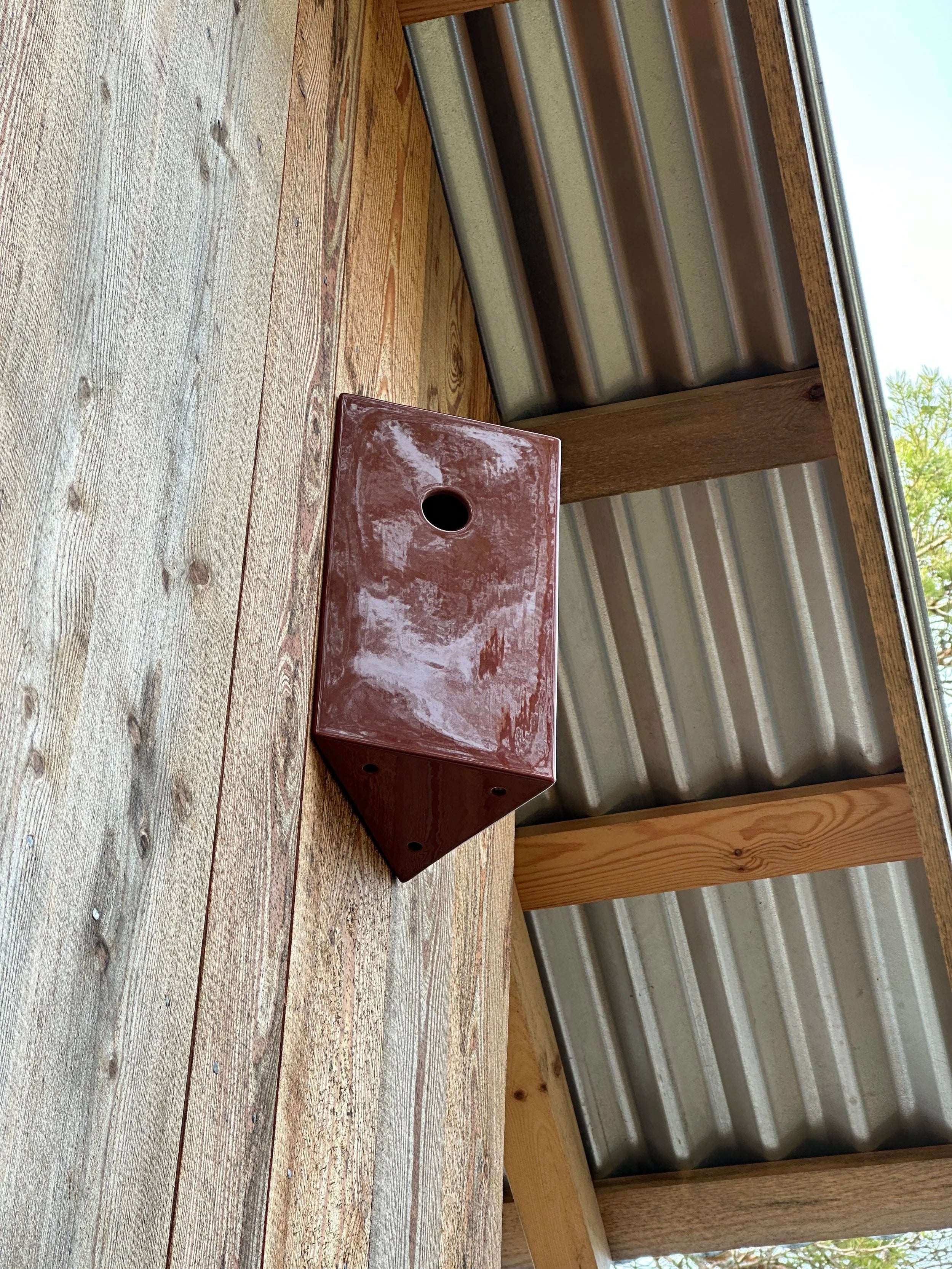 KOTI Bird house (Moss, Sand or Brick)