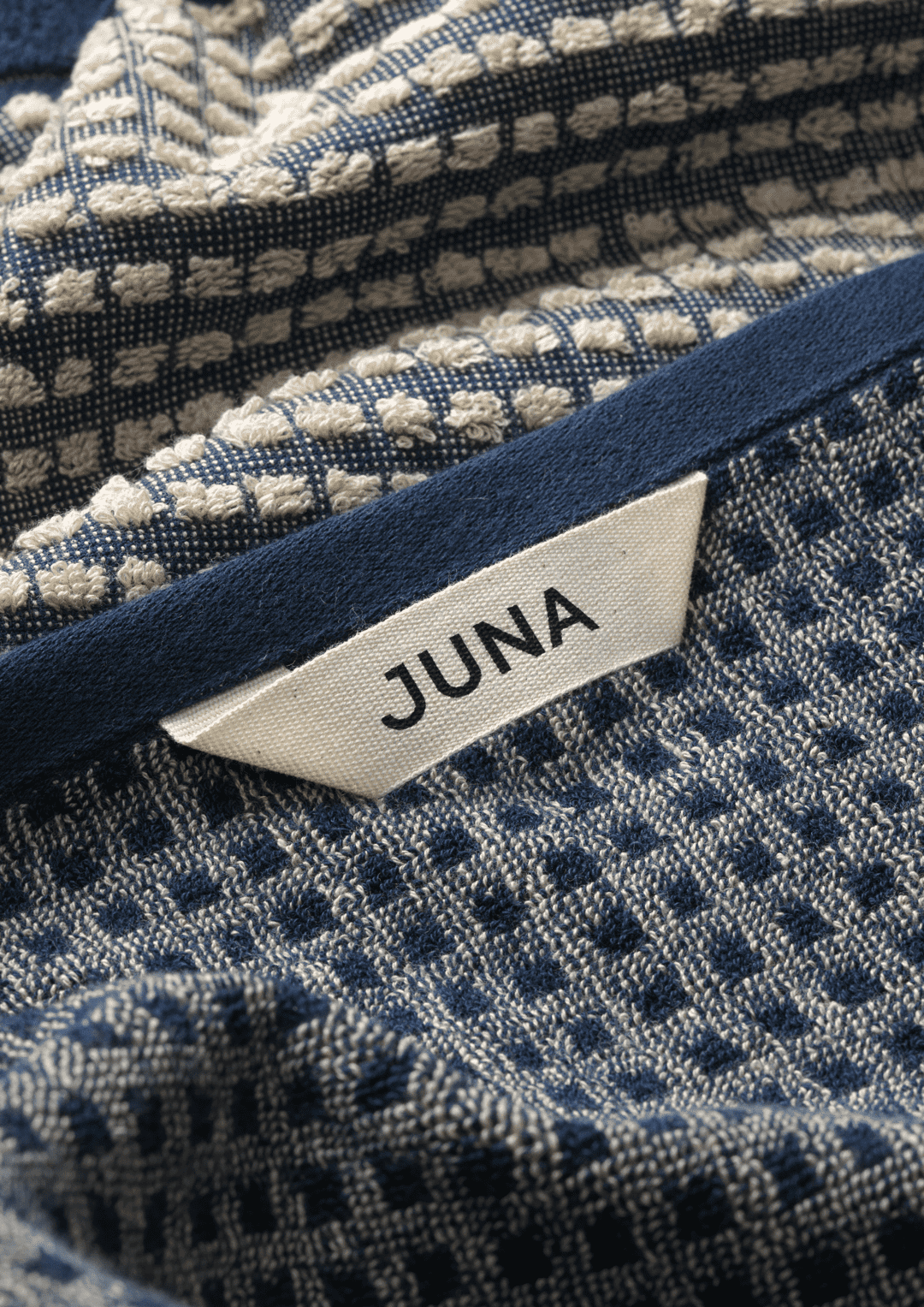 Check Bath Towel 70x140cm / 27.6" x 55.1" Dark Blue/Sand