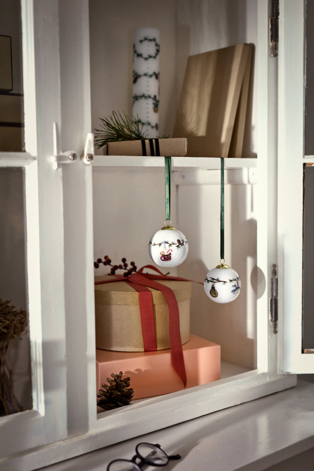 Hammershoi Christmas Bauble 2026 Dia. 6 cm / 2.4 in white w. deco