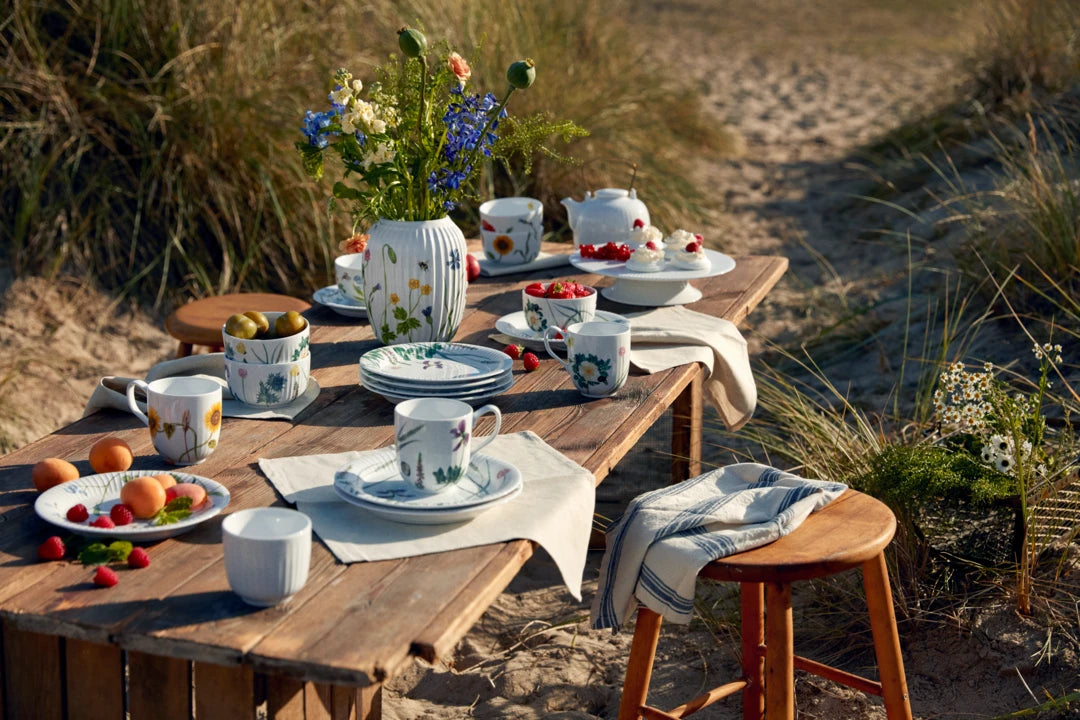 Hammershøi Summer Plate 22 cm Coastal  Flower