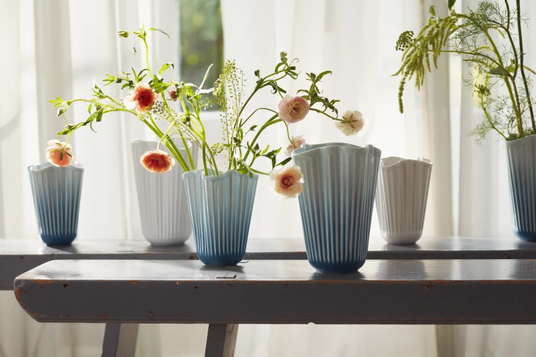 Hammershøi Unfold Vase H20.5 cm blue