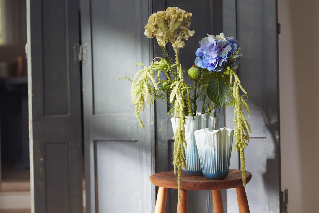 Hammershøi Unfold Vase H20.5 cm blue