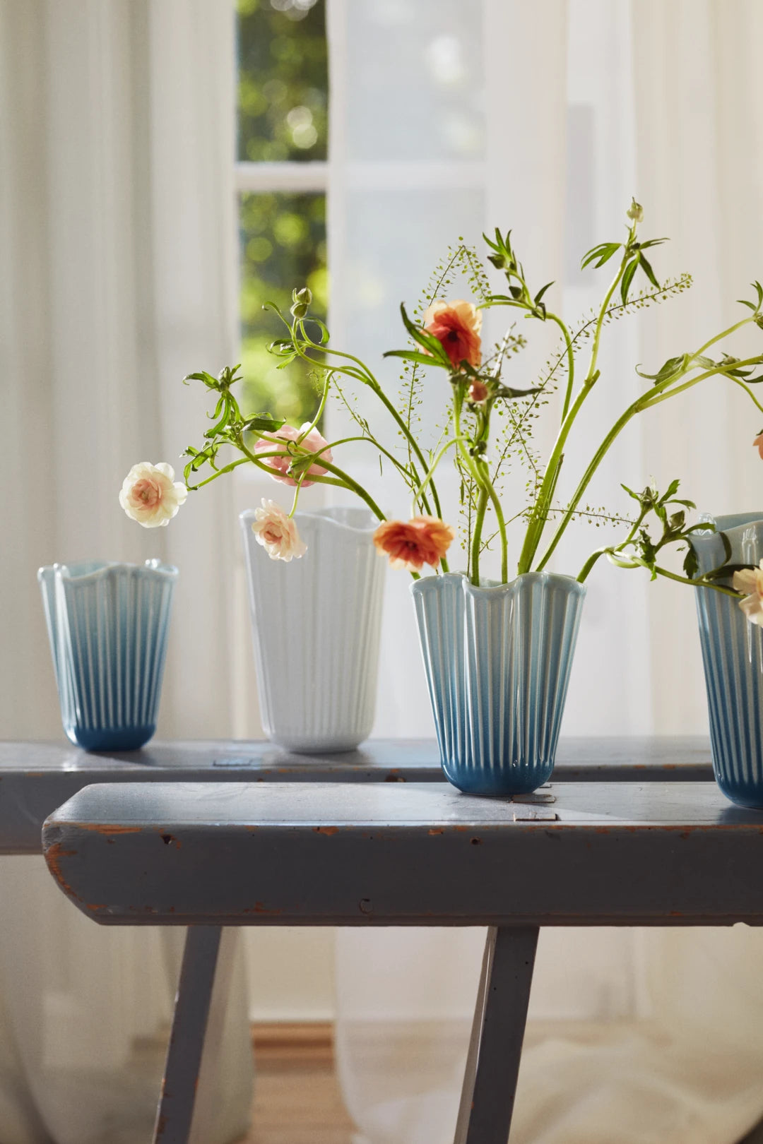 Hammershøi Unfold Vase H16.5 cm blue