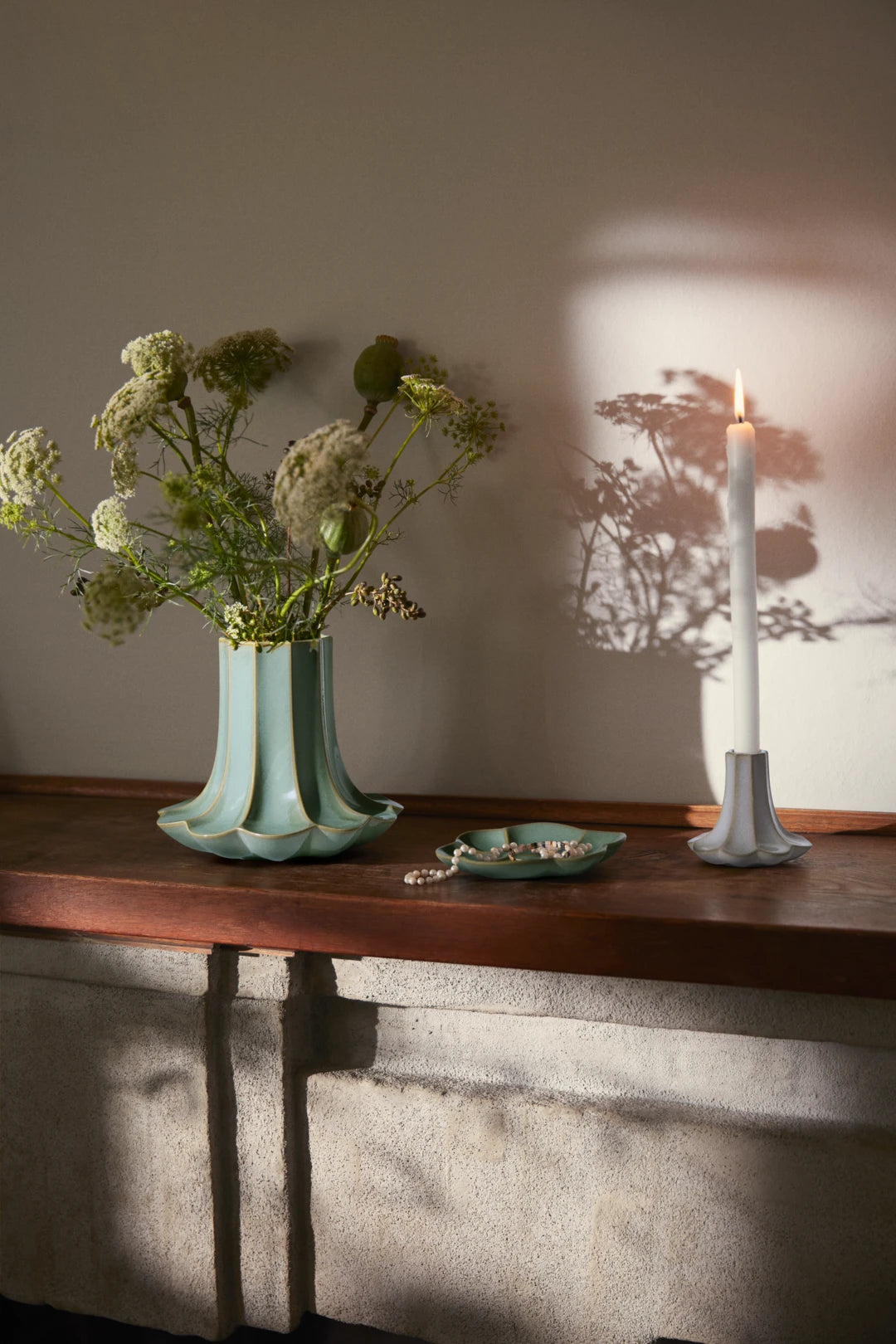Kantarel Candle Holder  H10 cm / 4 in sand