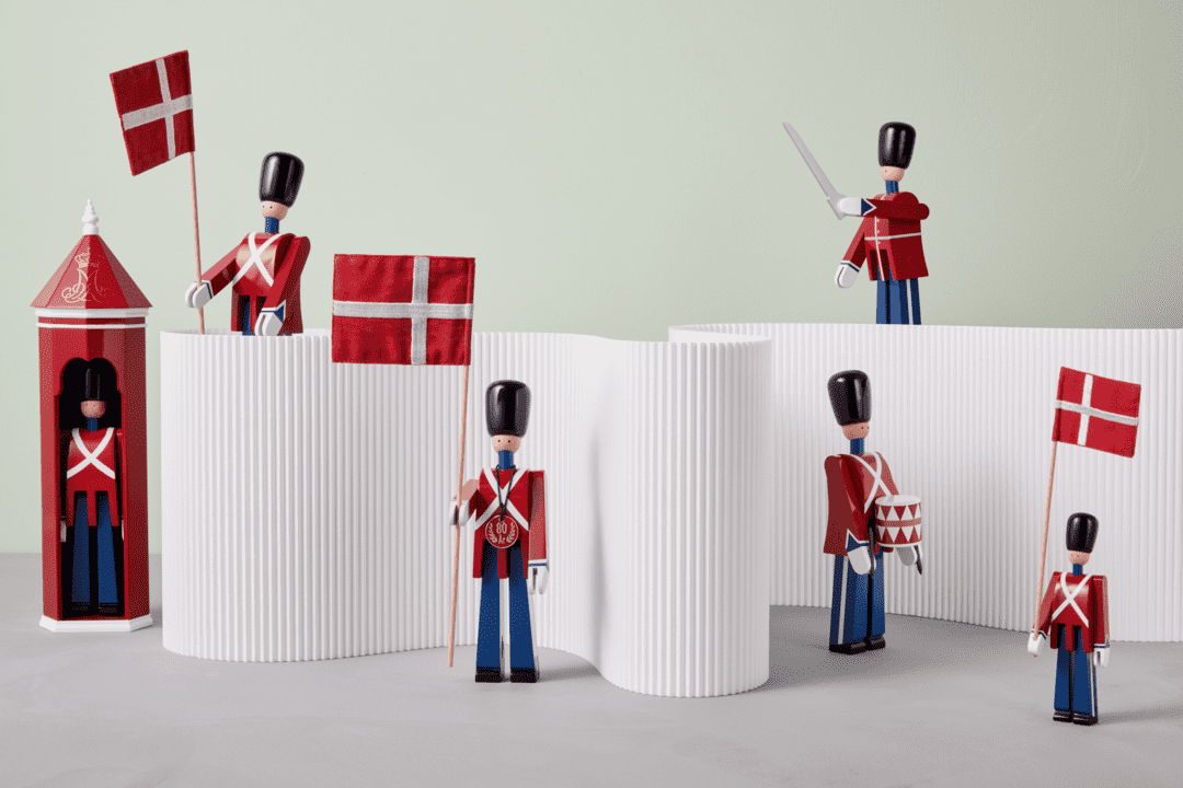 Kay Bojesen wooden Figure Guardsman Standard bearer Small 29.5cm