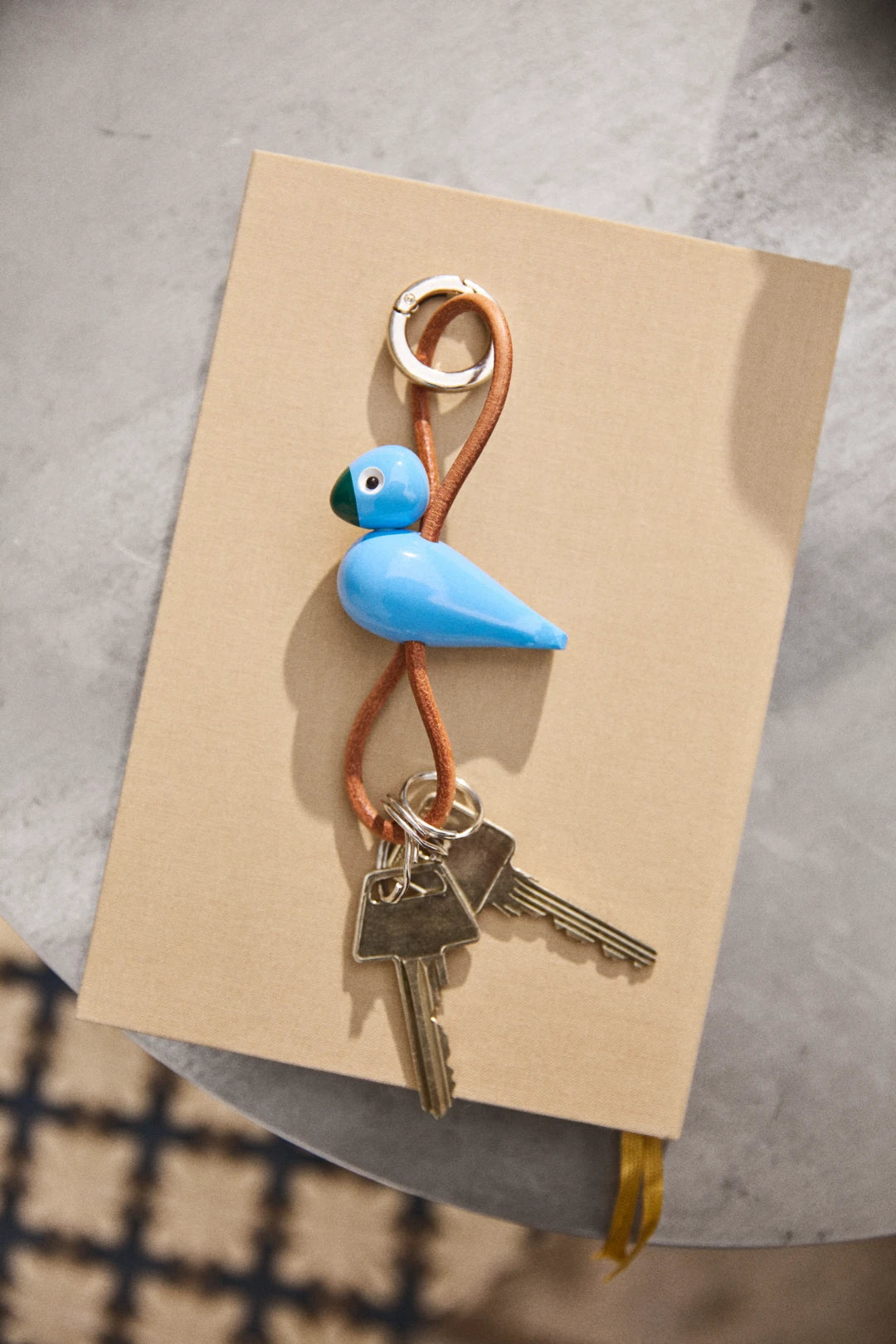 Kay Bojesen Bird silver Keychain with Natural Leather, blue