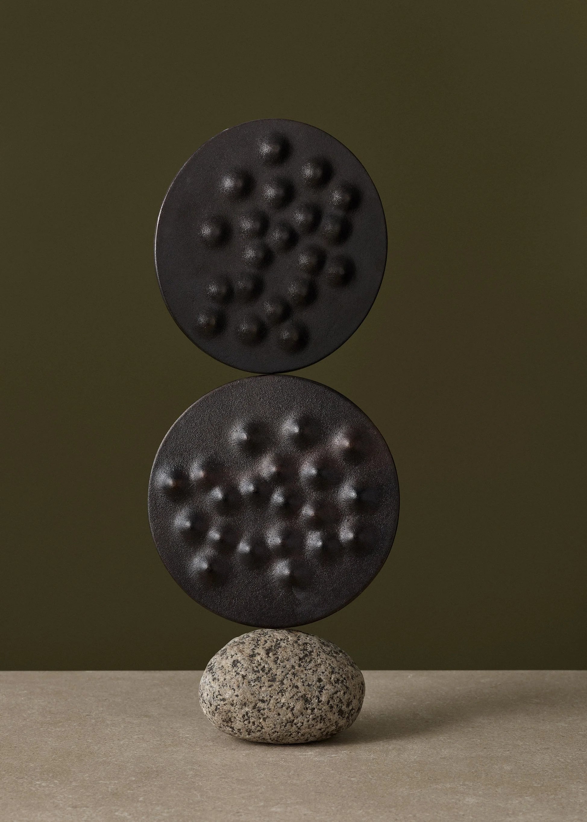 Kumpu Cast iron trivet