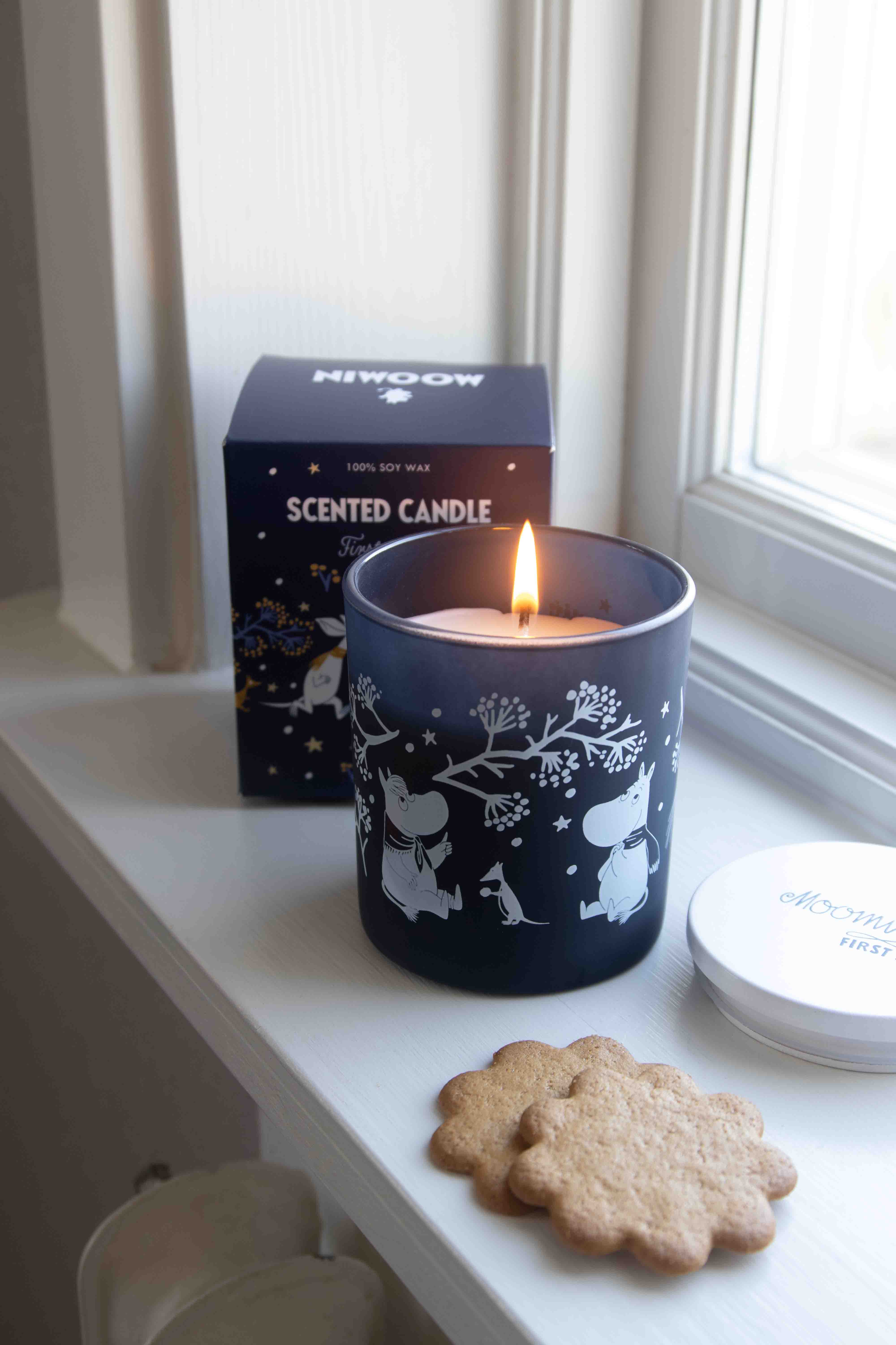 SCENTED CANDLE MOOMIN FIRST SNOW