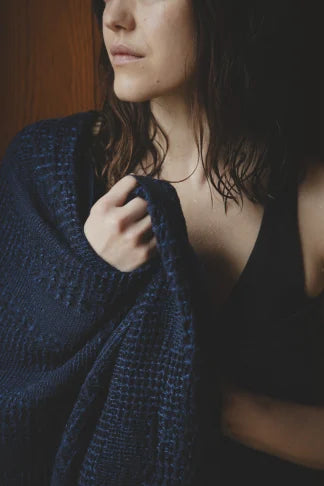 KUOHU towel 85x180cm 89/black-linen