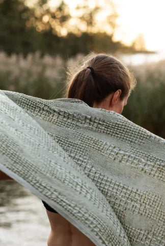 KUOHU towel 85x180cm 88/white-olive