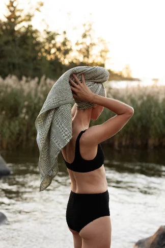 KUOHU towel 85x180cm 90/black-blueberry