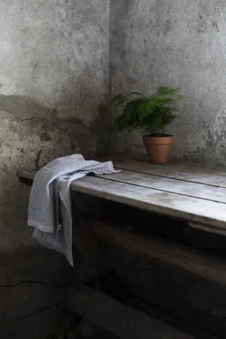 TERVA towel 48x70cm 73/white-olive