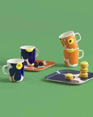 Unikko 60 Anniversary Plywood Tray 20x20 Cm White orange yellow