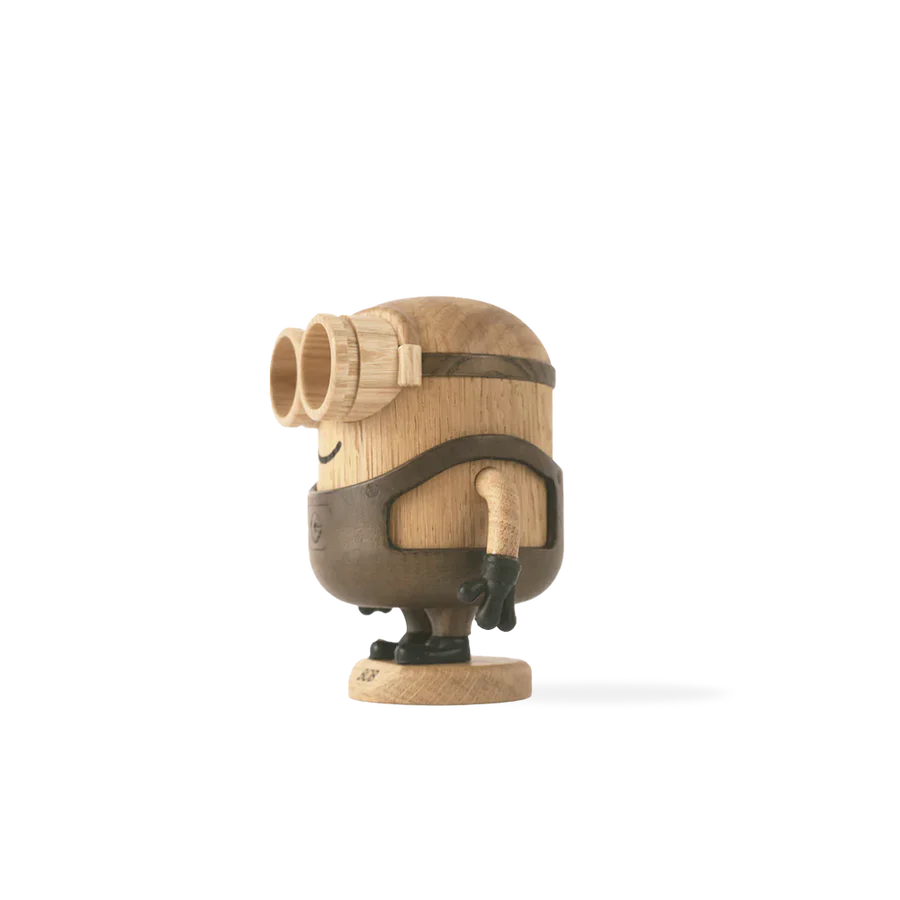 Boyhood Minion Bob, Small