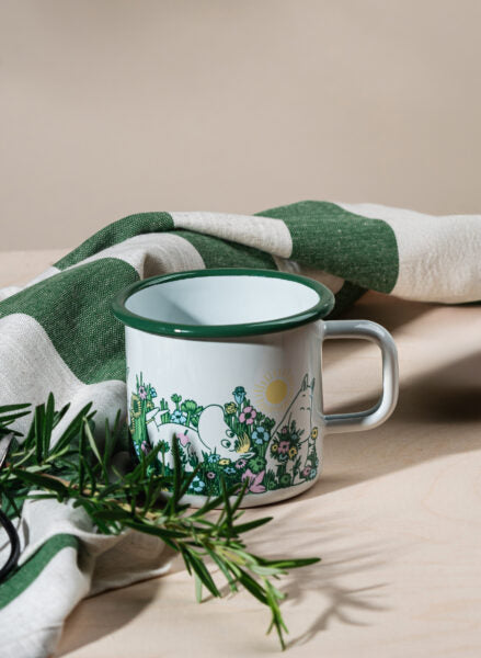Moomin enamel mug In the Garden 3,7dl