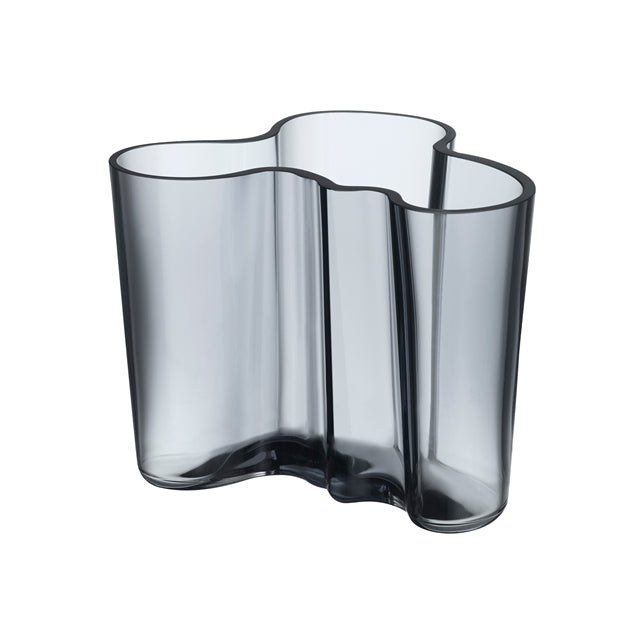 Iittala Alvar Aalto Vase 4.75 Inch / 120 mm Clear