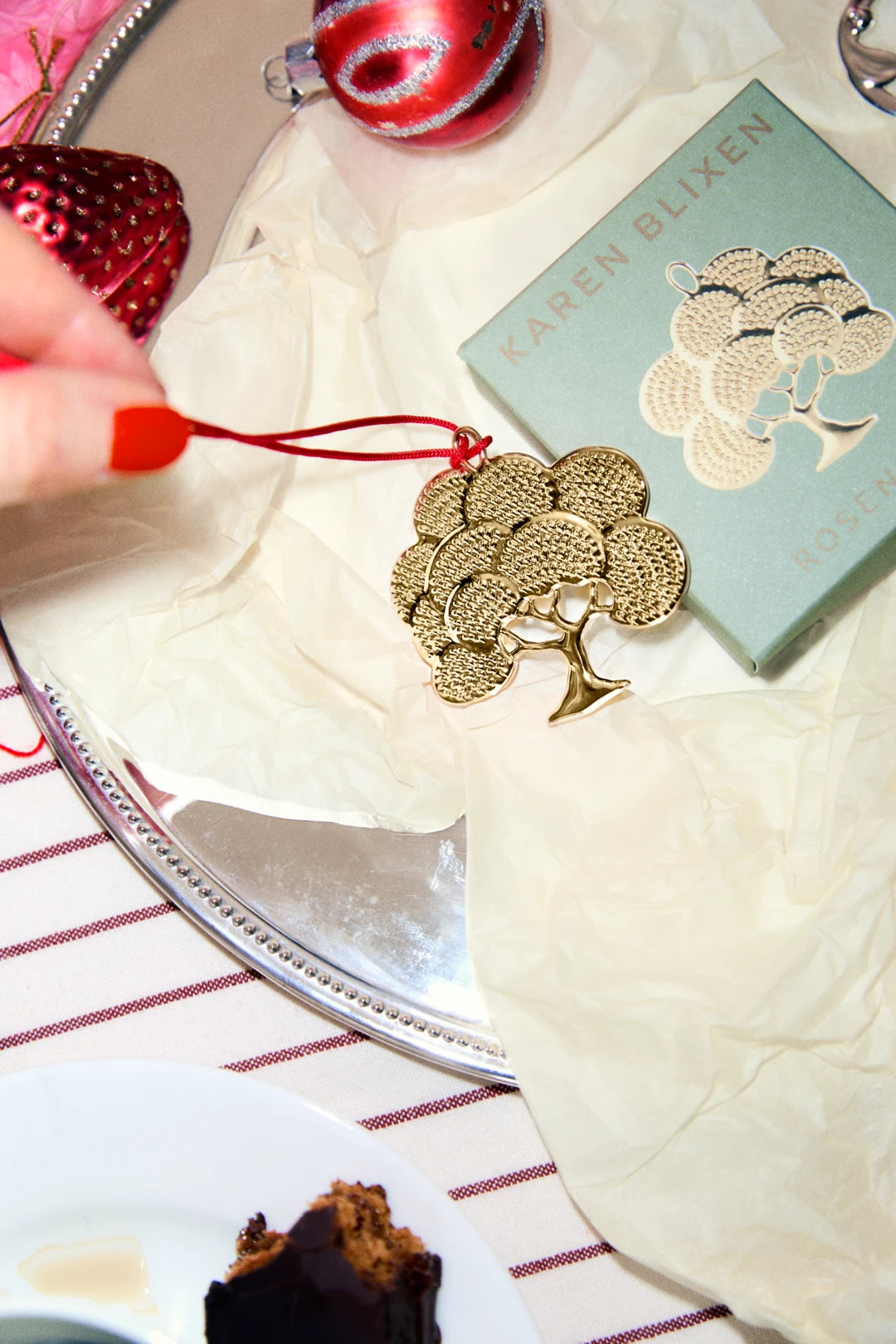 Karen's Oak H6.5 cm / 2.6 in gold  plated
