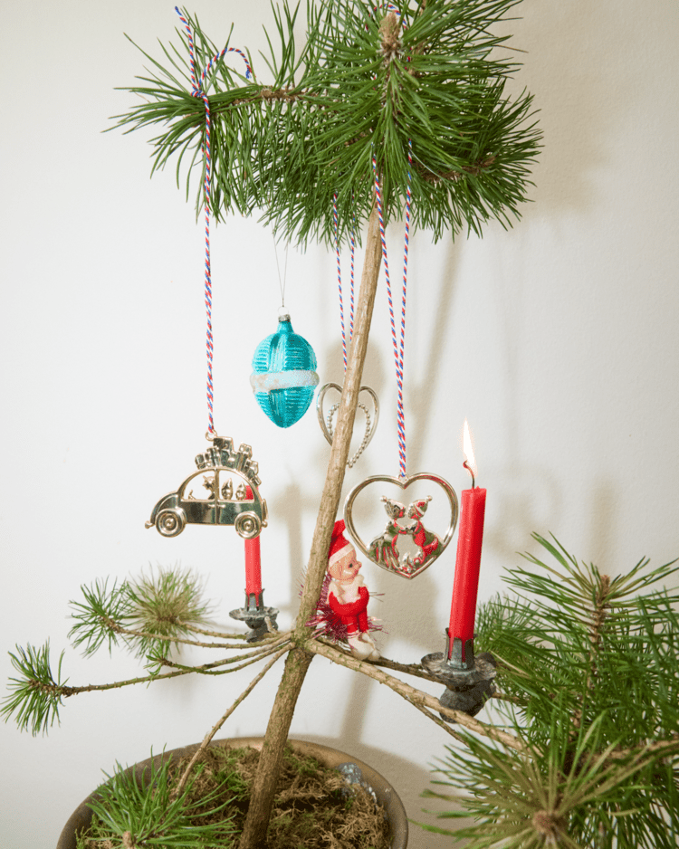 Karen Blixen Christmas Car H6.5 cm - Silver