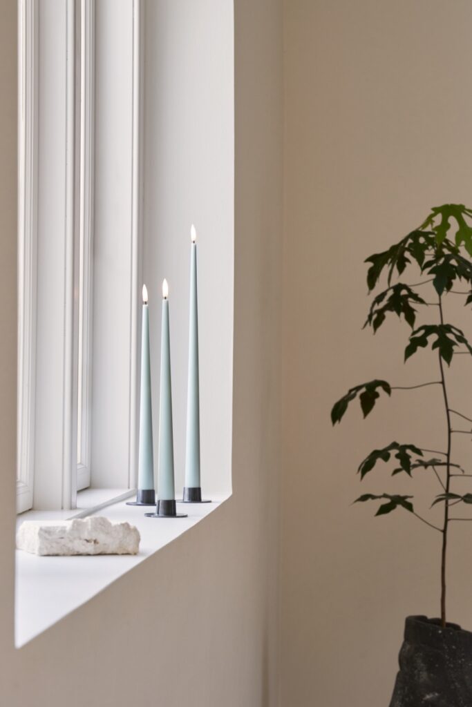 LED taper candles 2 pcs. 40cm 10-Silky