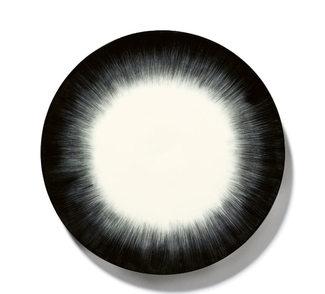 Ann Demeulemeester plate 24 cm L WHITE / BLACK 5