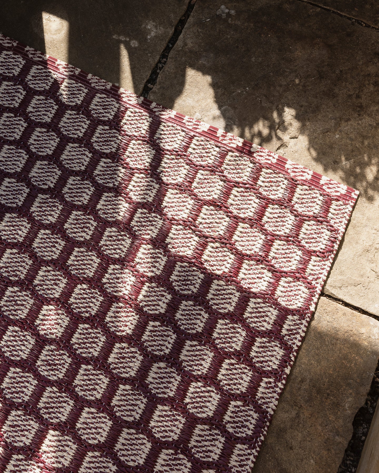 MIMI Burgundy Cream 70x50