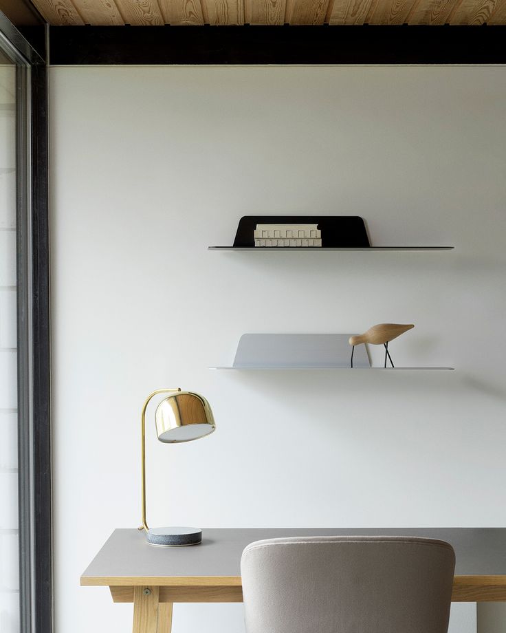 Jet Shelf 80 cm Black or white