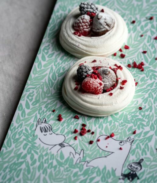 Moomin Cutting & Serving Board  In the Depth of the Forest 18x44cm