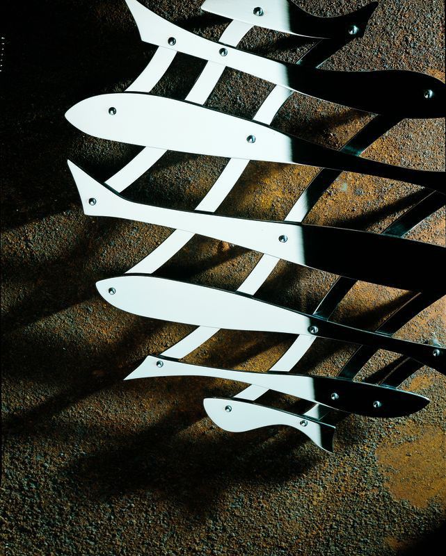 DUL03 Pescher trivet