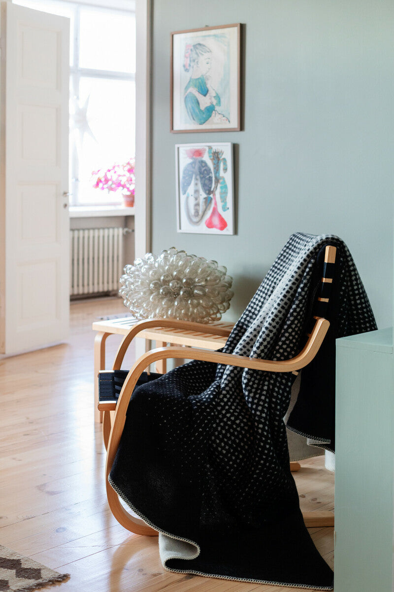 Blanket wool 150x200cm - JUHANNUS white-black