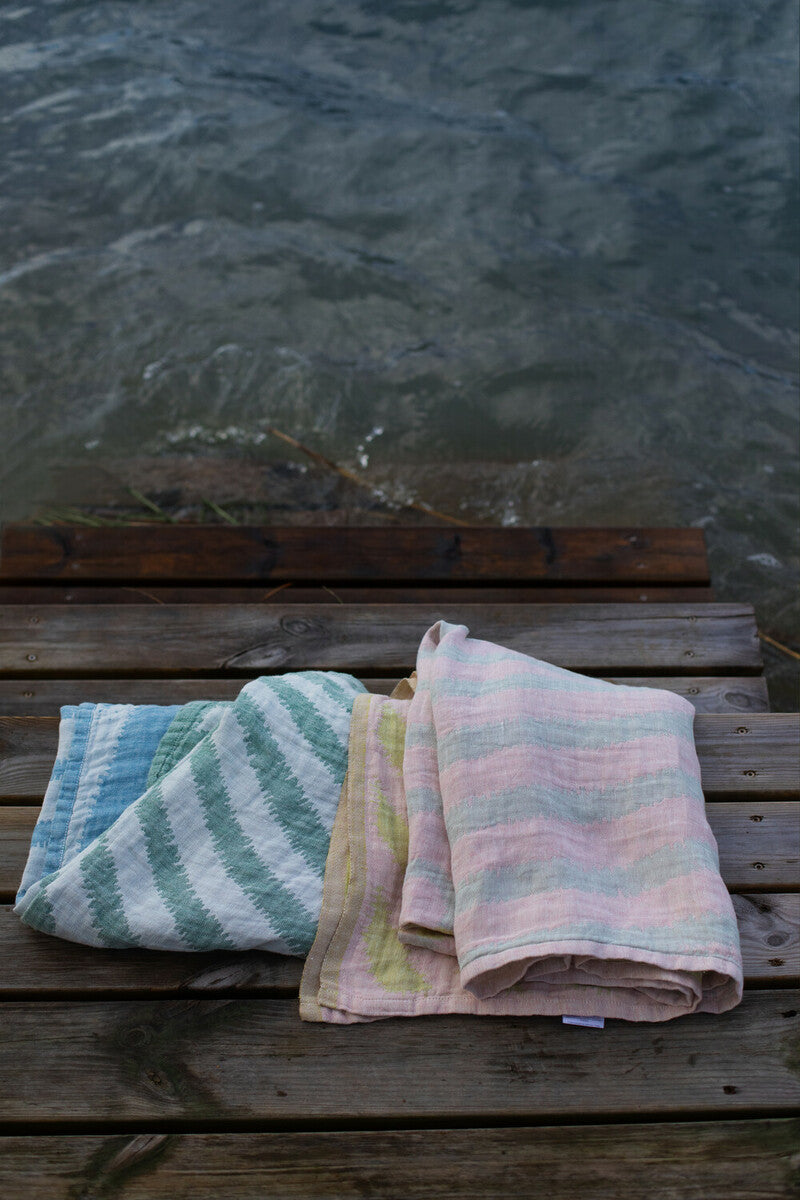 METSÄLAMPI towel (rose-grey-lime, 95 x 180 cm) (68413)