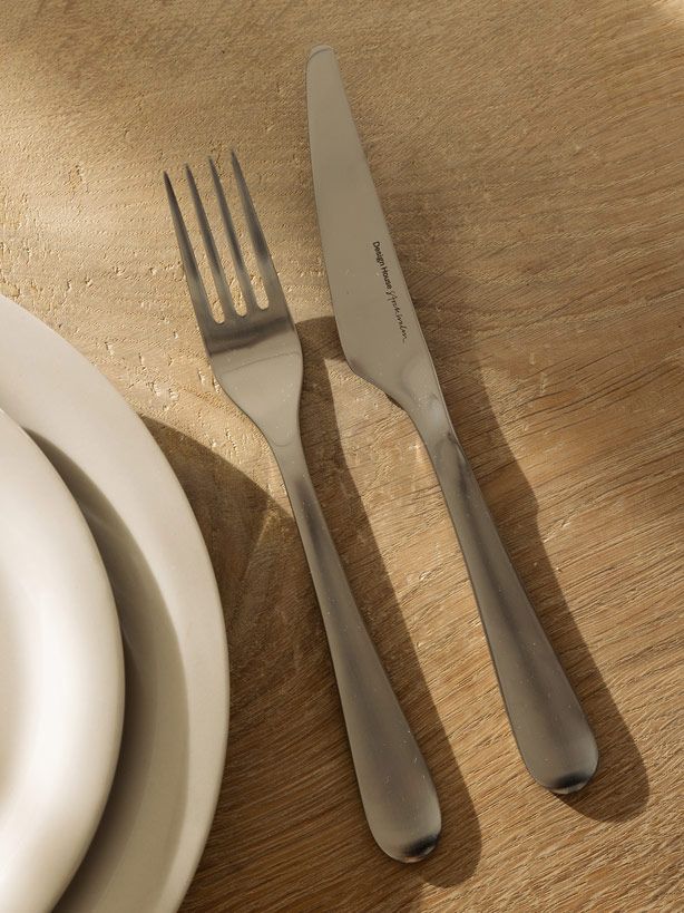 Stockholm Mono Cutlery Set (16 pc set)