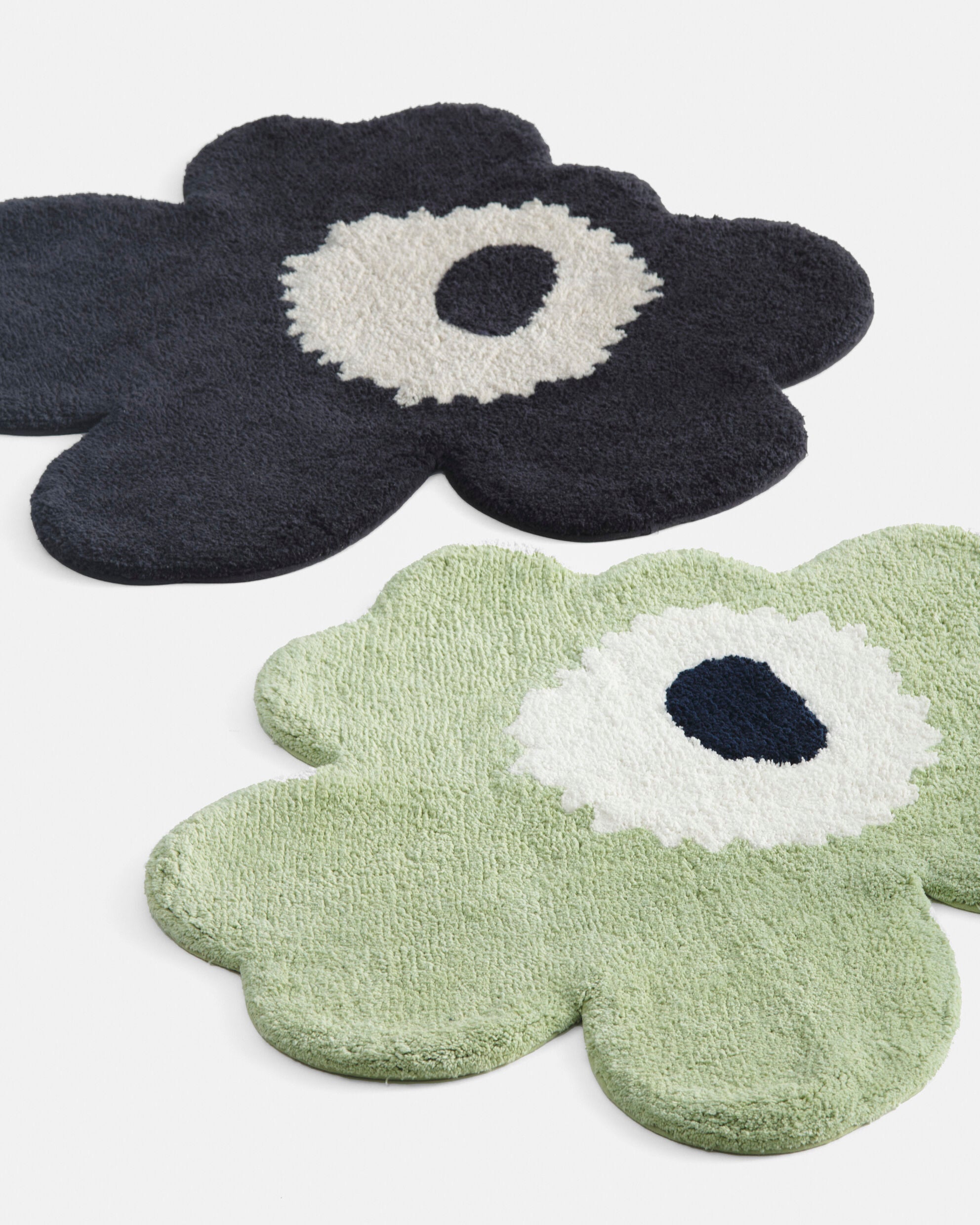 Unikko bath mat 73x74 cm charcoal off white