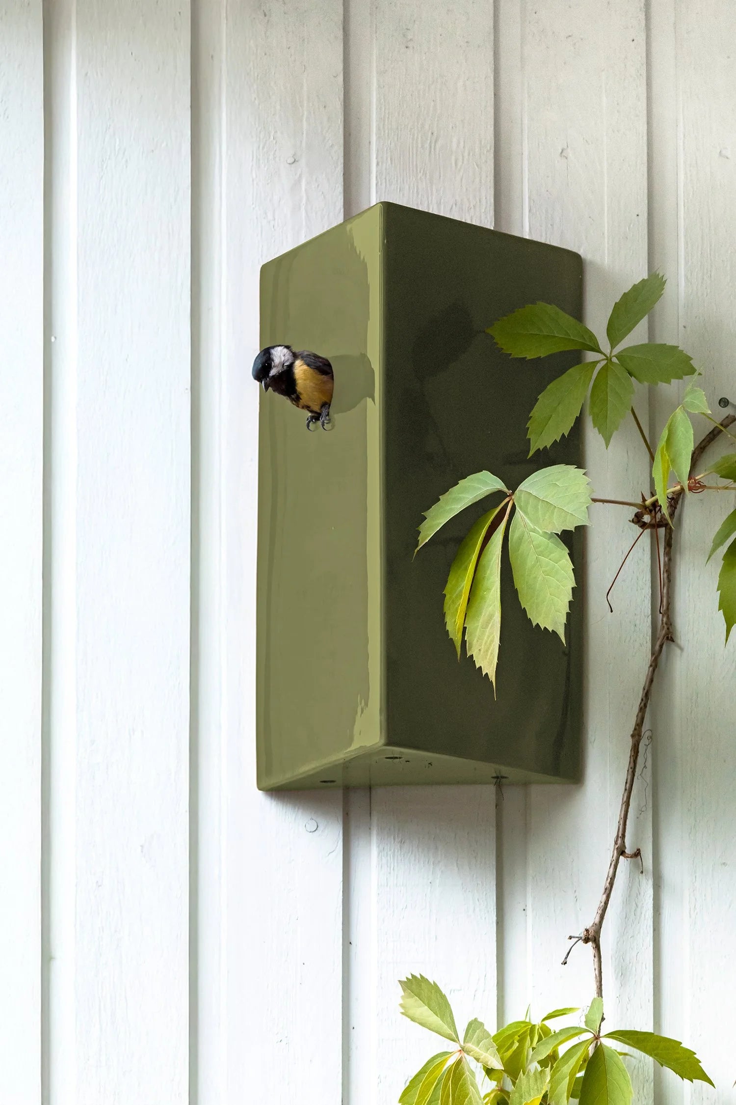 KOTI Bird house (Moss, Sand or Brick)
