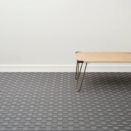 72x106  Woven Floor Mat Pebble Ore