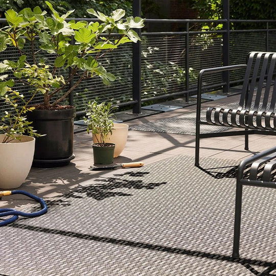 72x106  Woven Floor Mat Pebble Ore