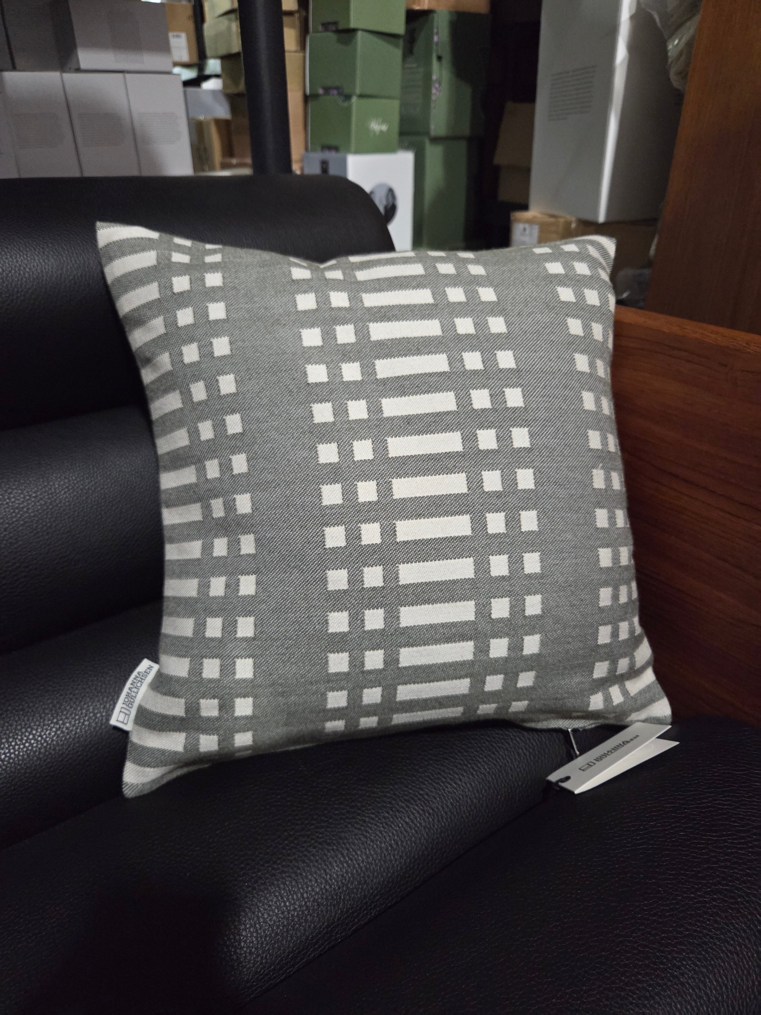 Cushion pillow 40x40 cm Contract fabric (cover only) Nereus Moss