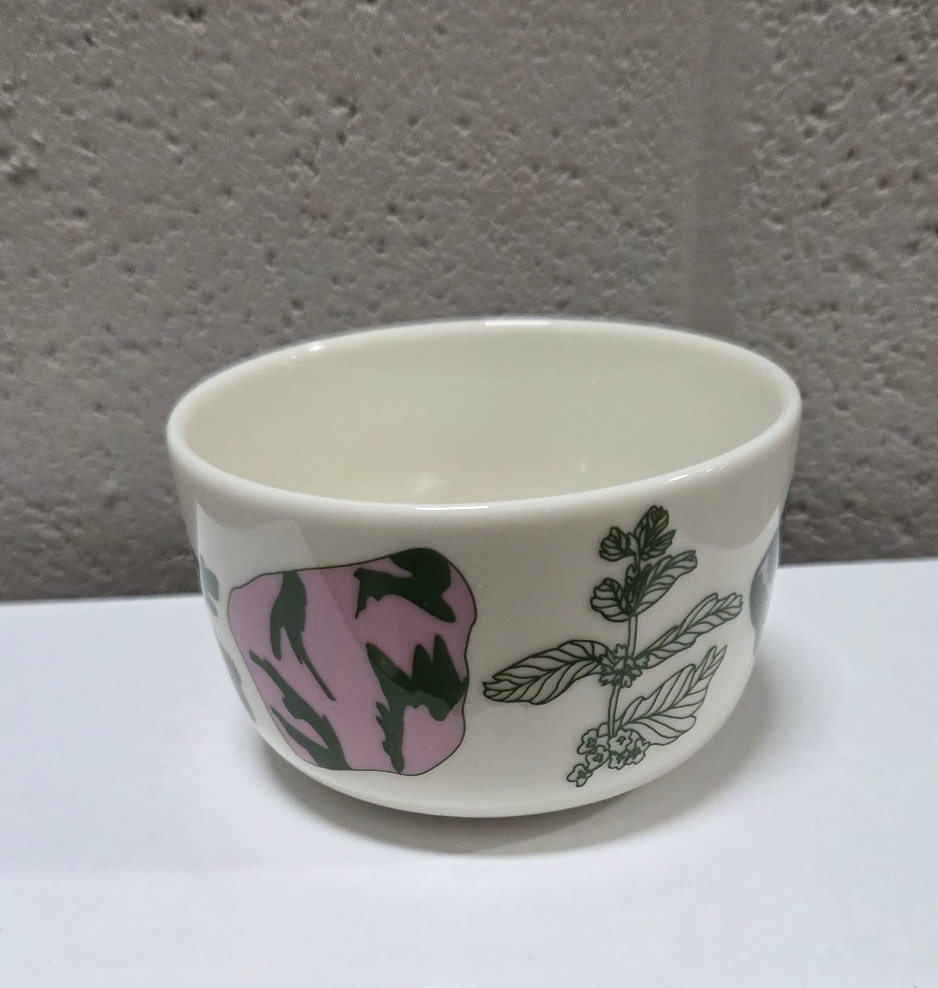 Oiva Bowl 2,5 dl  Elokuun Varjot White Dark green