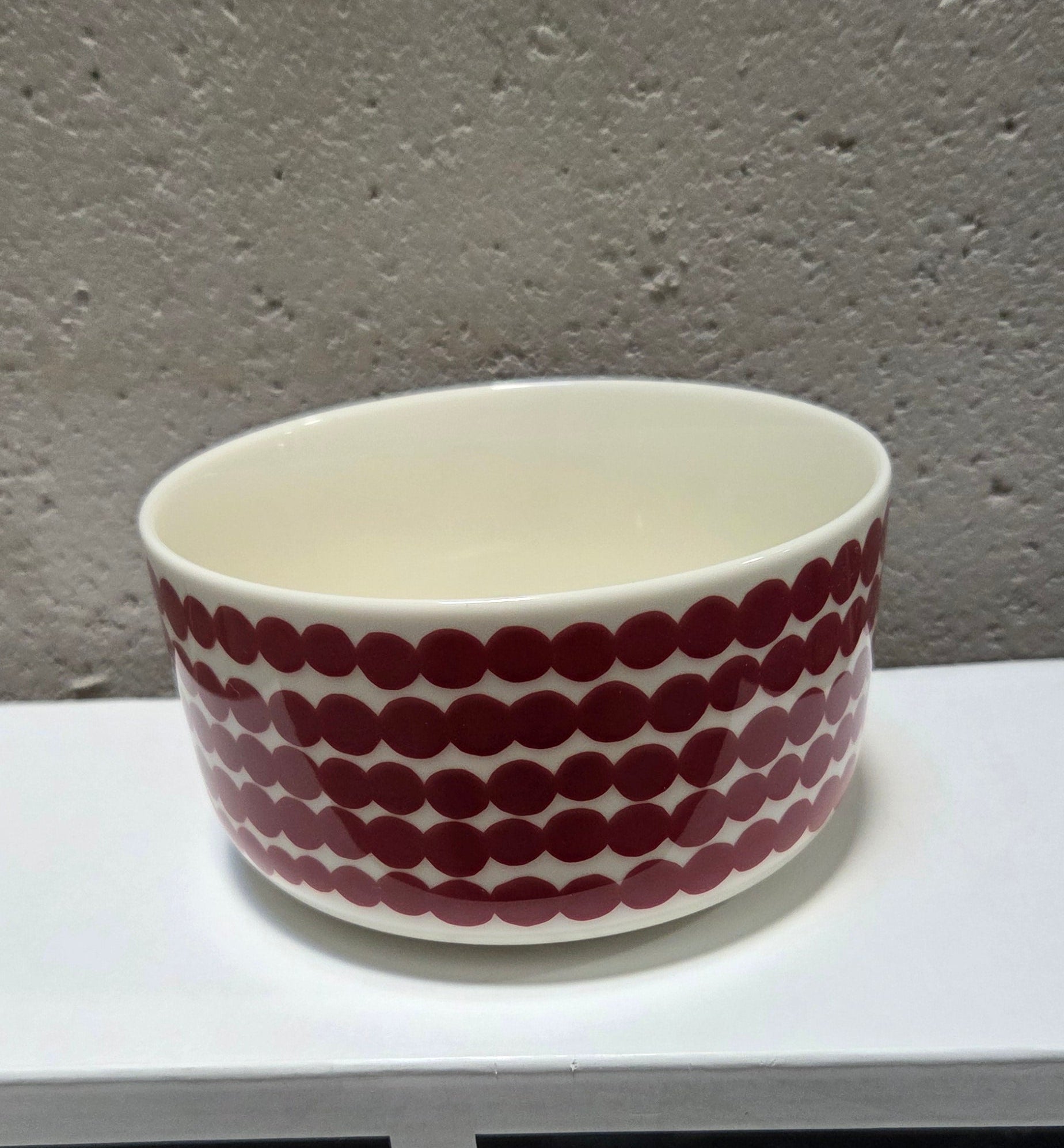 Oiva / Siirtolapuutarha bowl 5 dl White Red