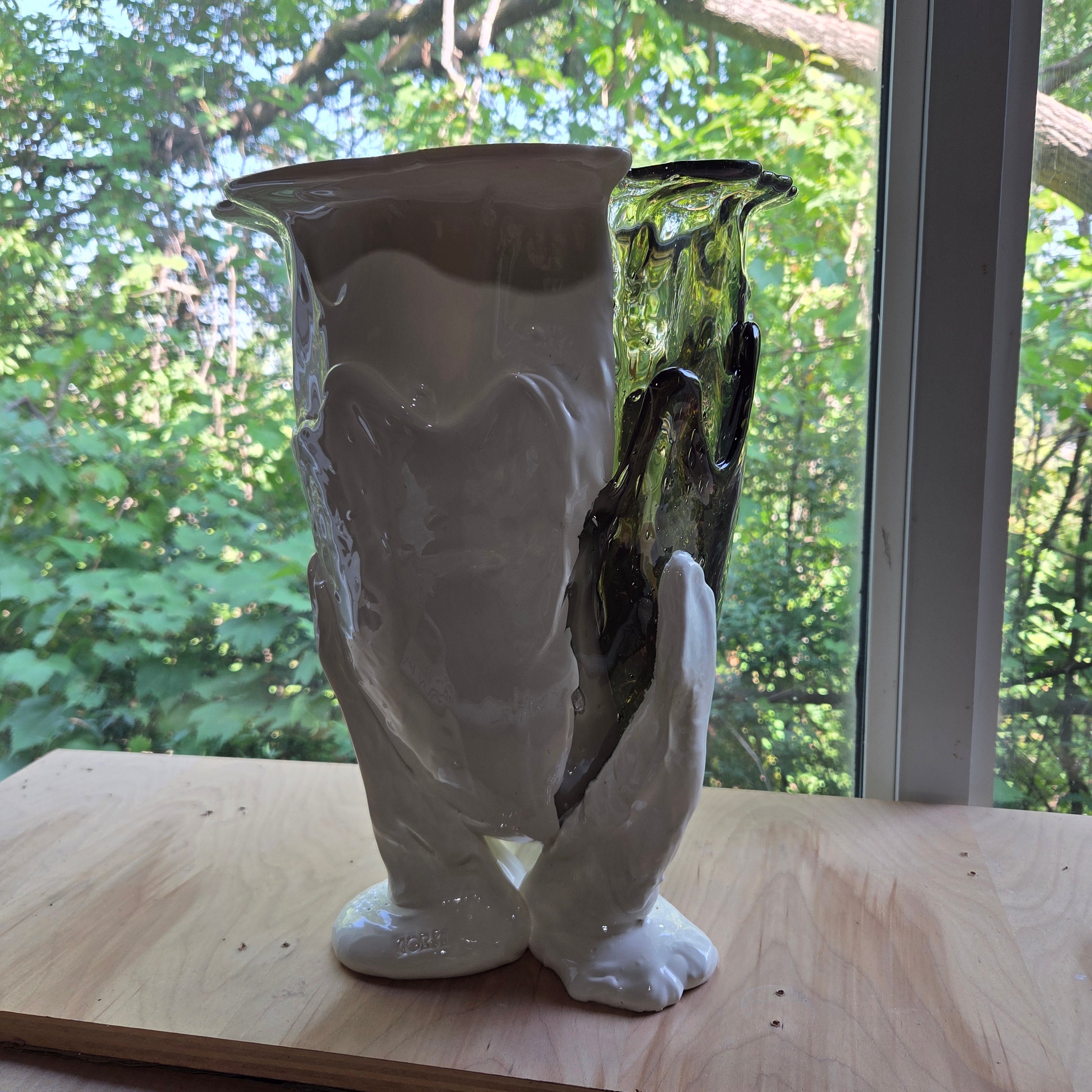 Gaetano Pesce fish vase Large VASO AMAZONIA L clear fumè,clear,matt white/matt white