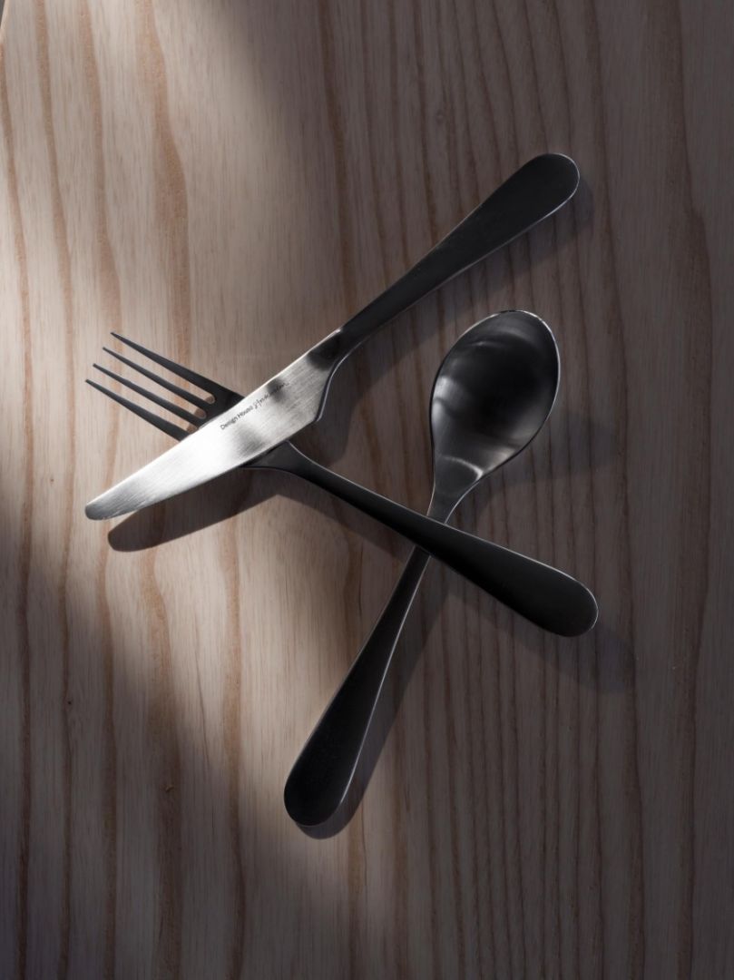 Stockholm Mono Cutlery Set (16 pc set)