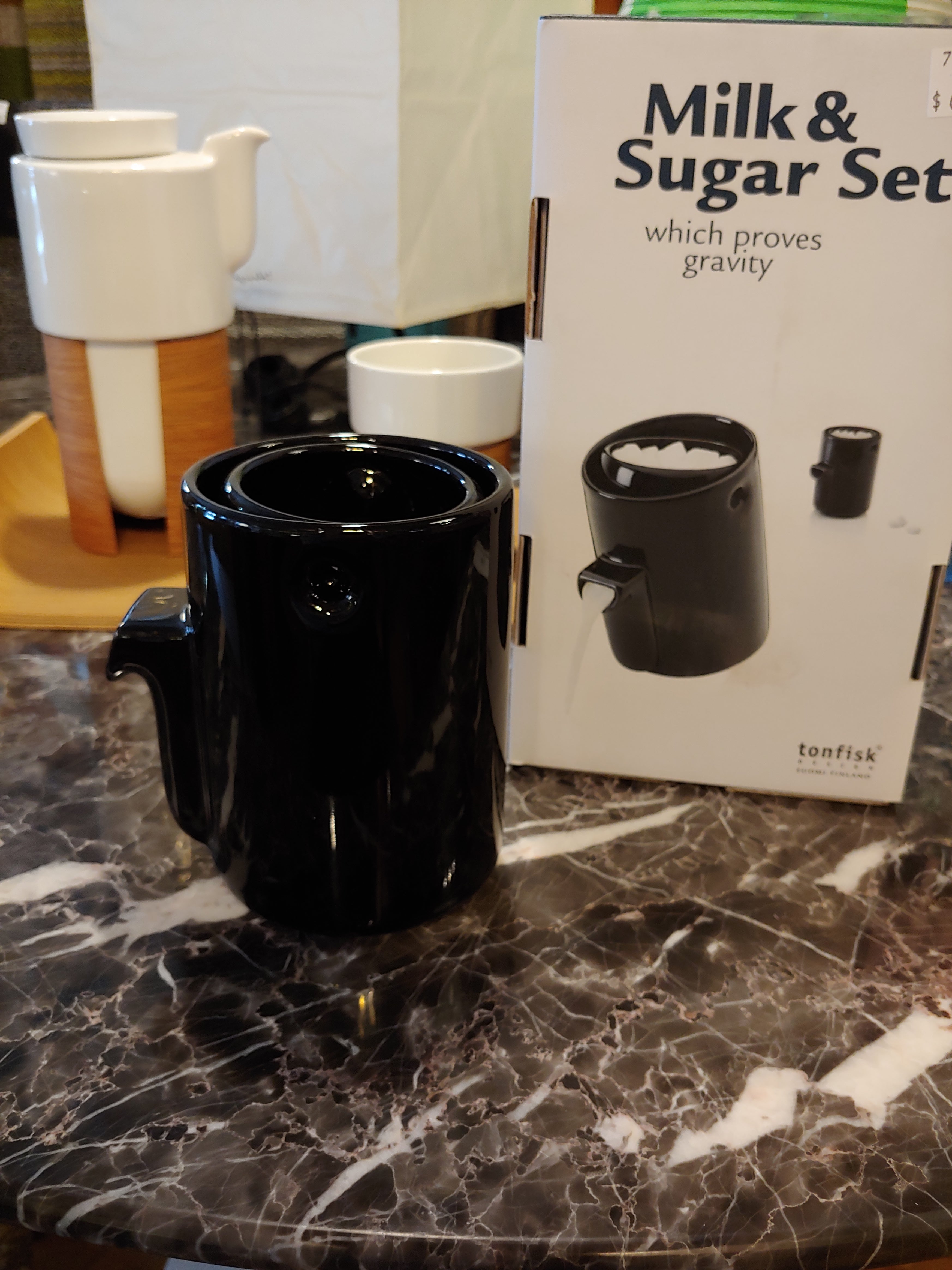 NEWTON milk & sugar set