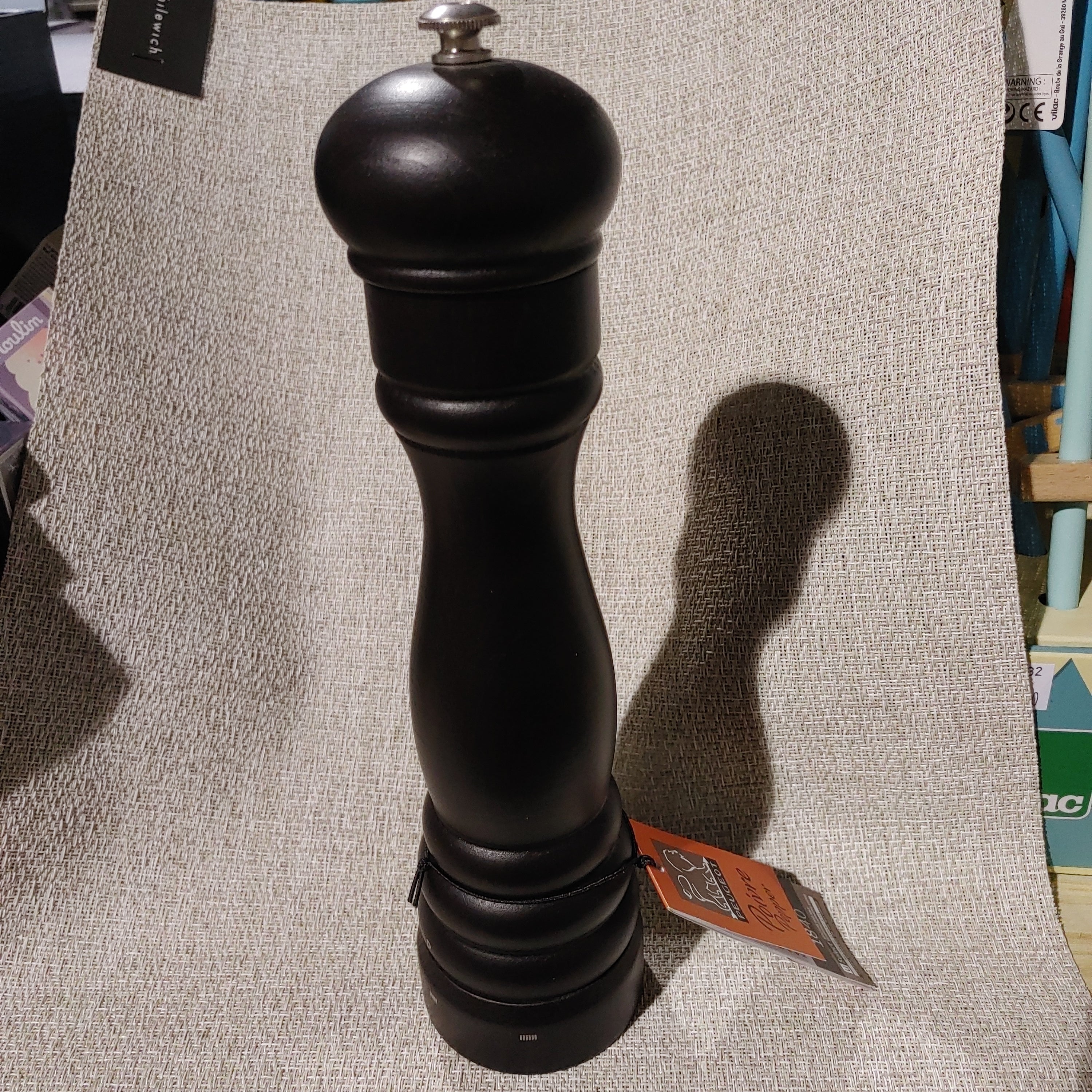 Auberge Manual pepper mill in wood chocolate u'Select 27 cm - 10,75in