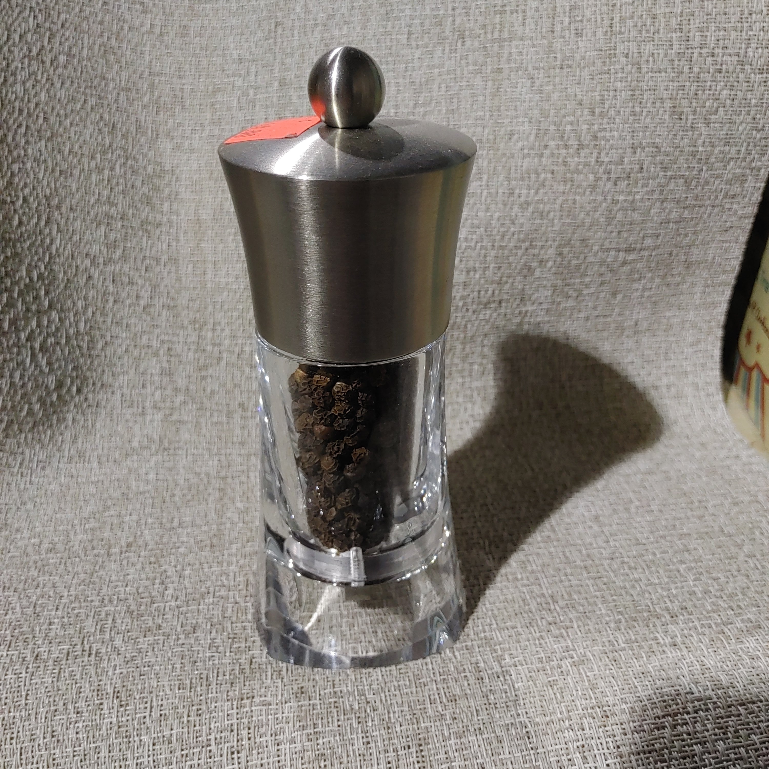 Pepper mill — Studio Pazo
