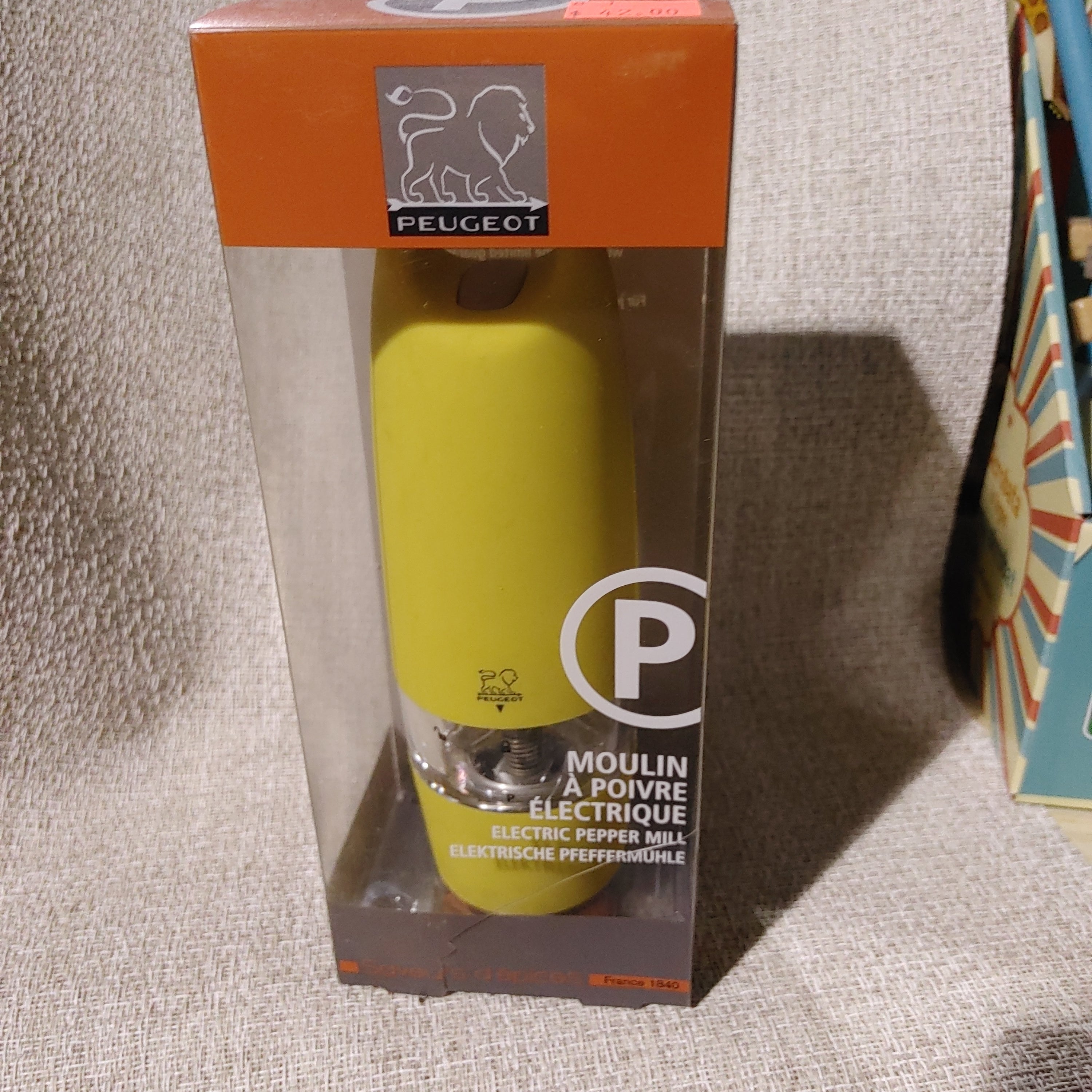 Electric Pepper mill yellow small