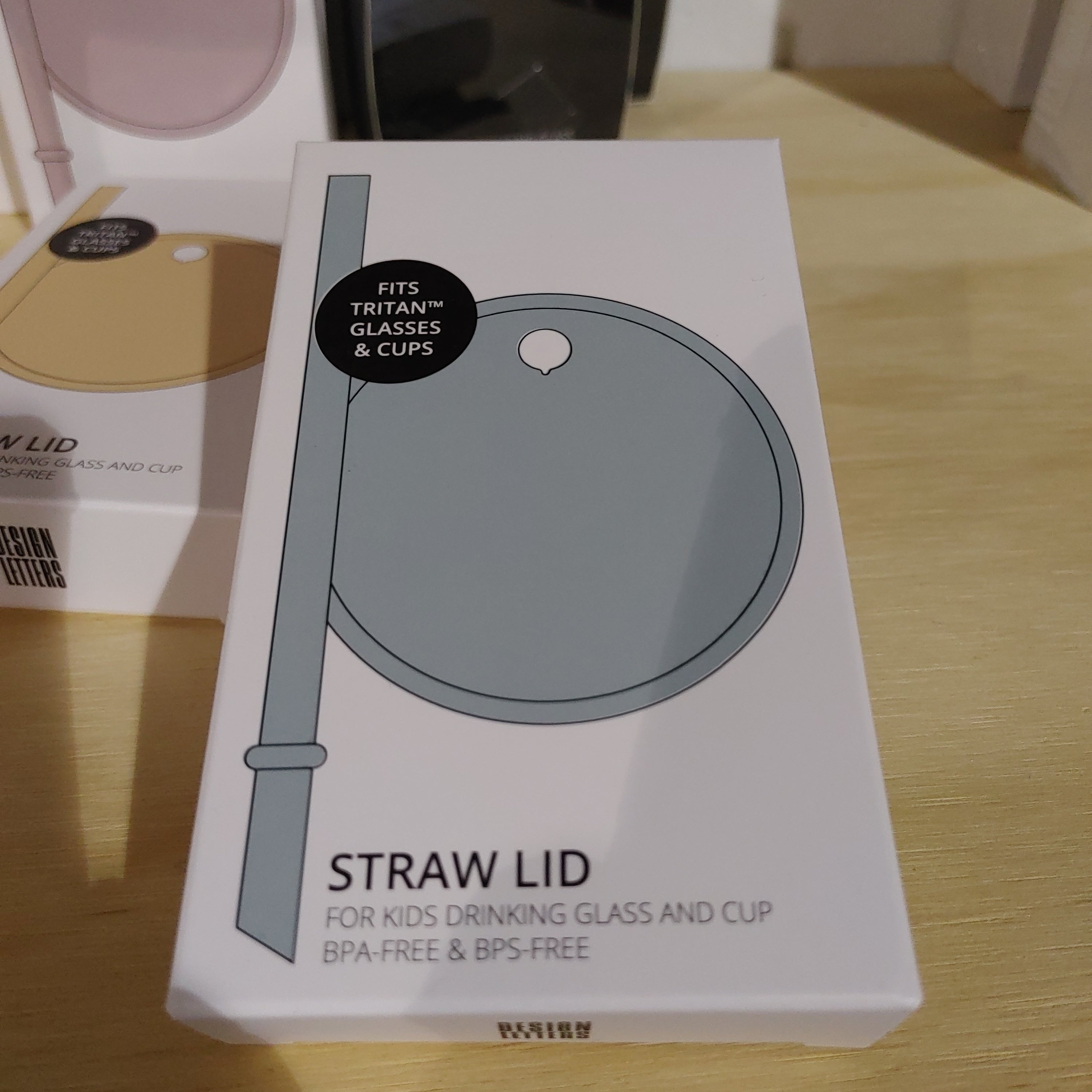 Straw lid ( for Kids personal drinking glass ) light blue