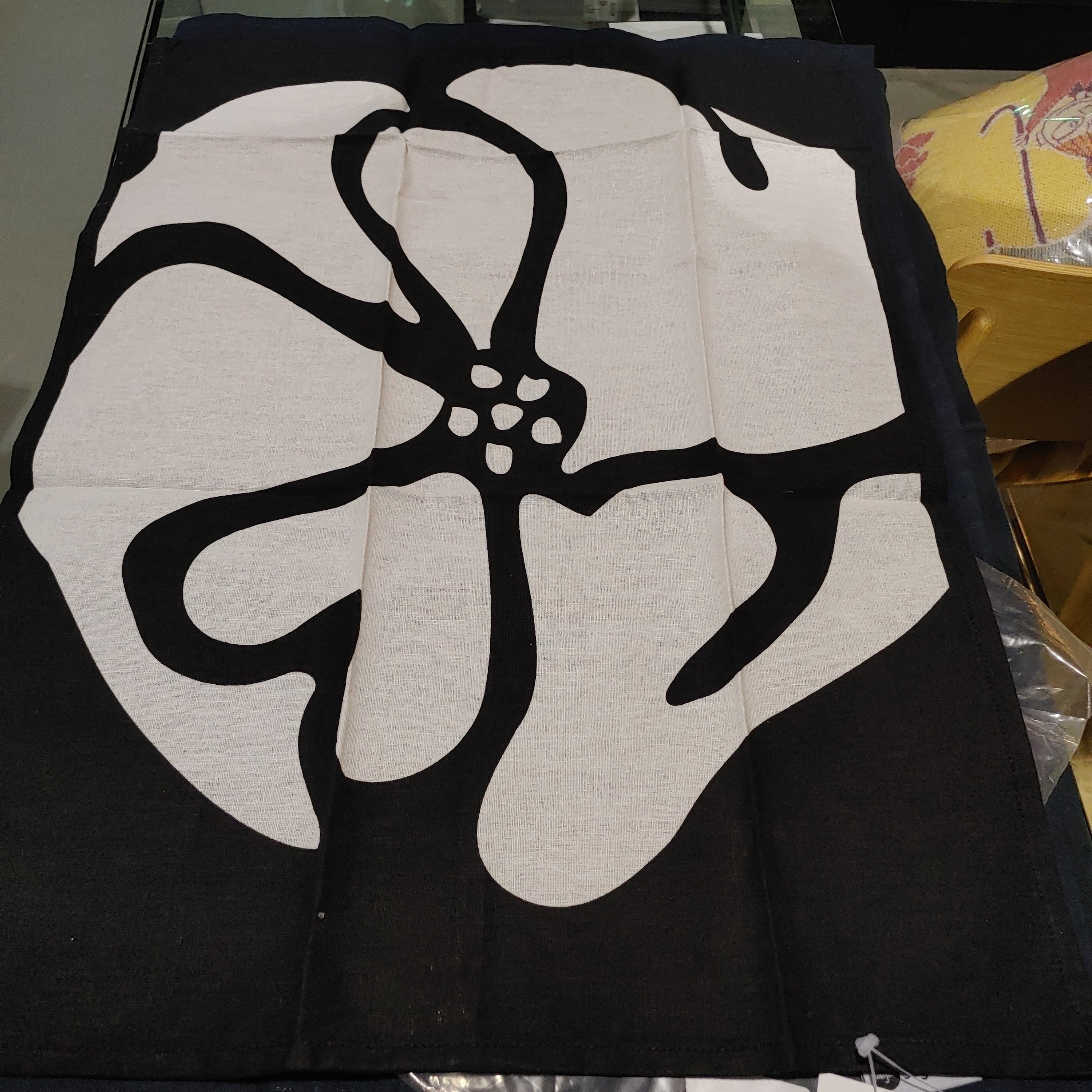 Sagaform tea towel black and white flower cotton/linen