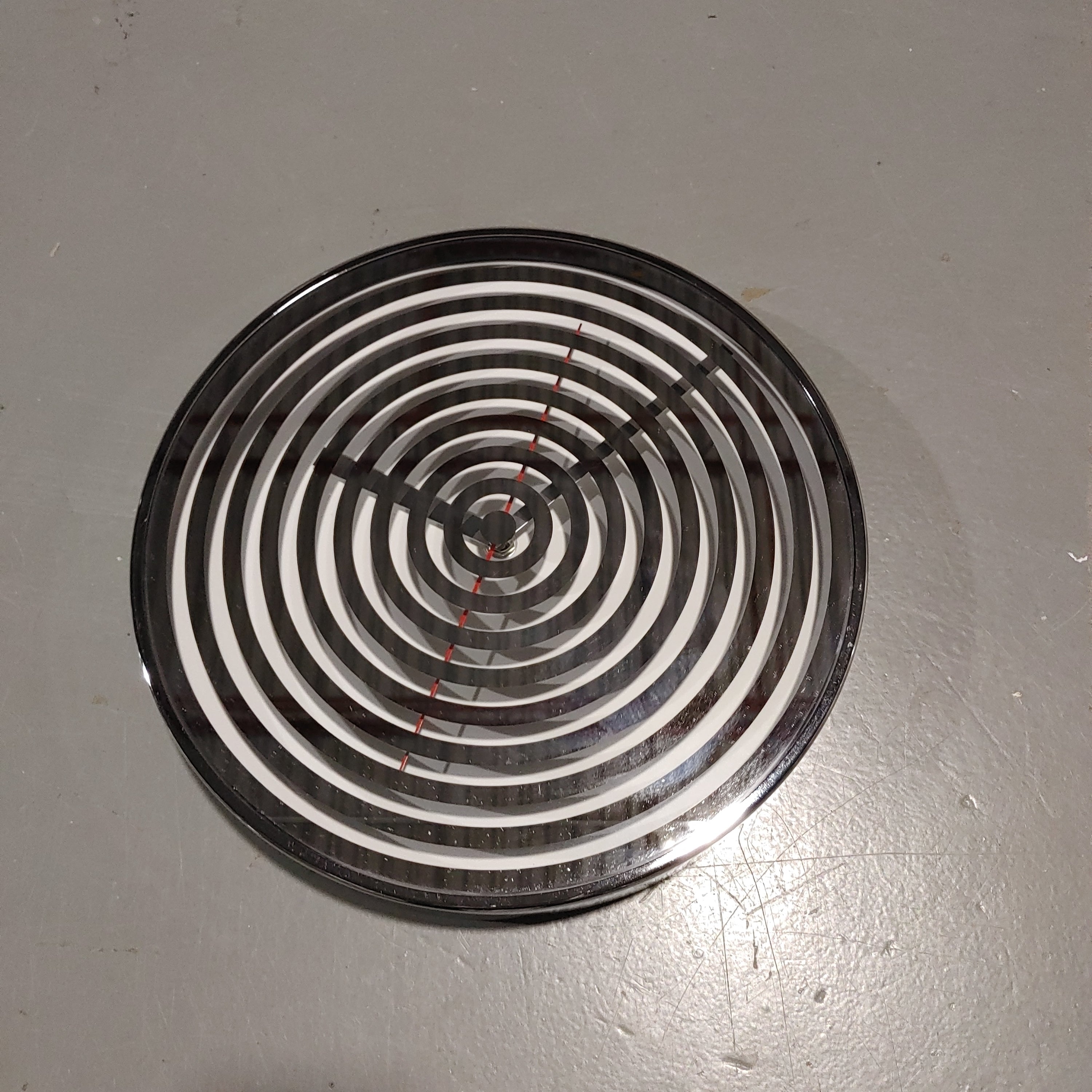 Wall clock metallic circles