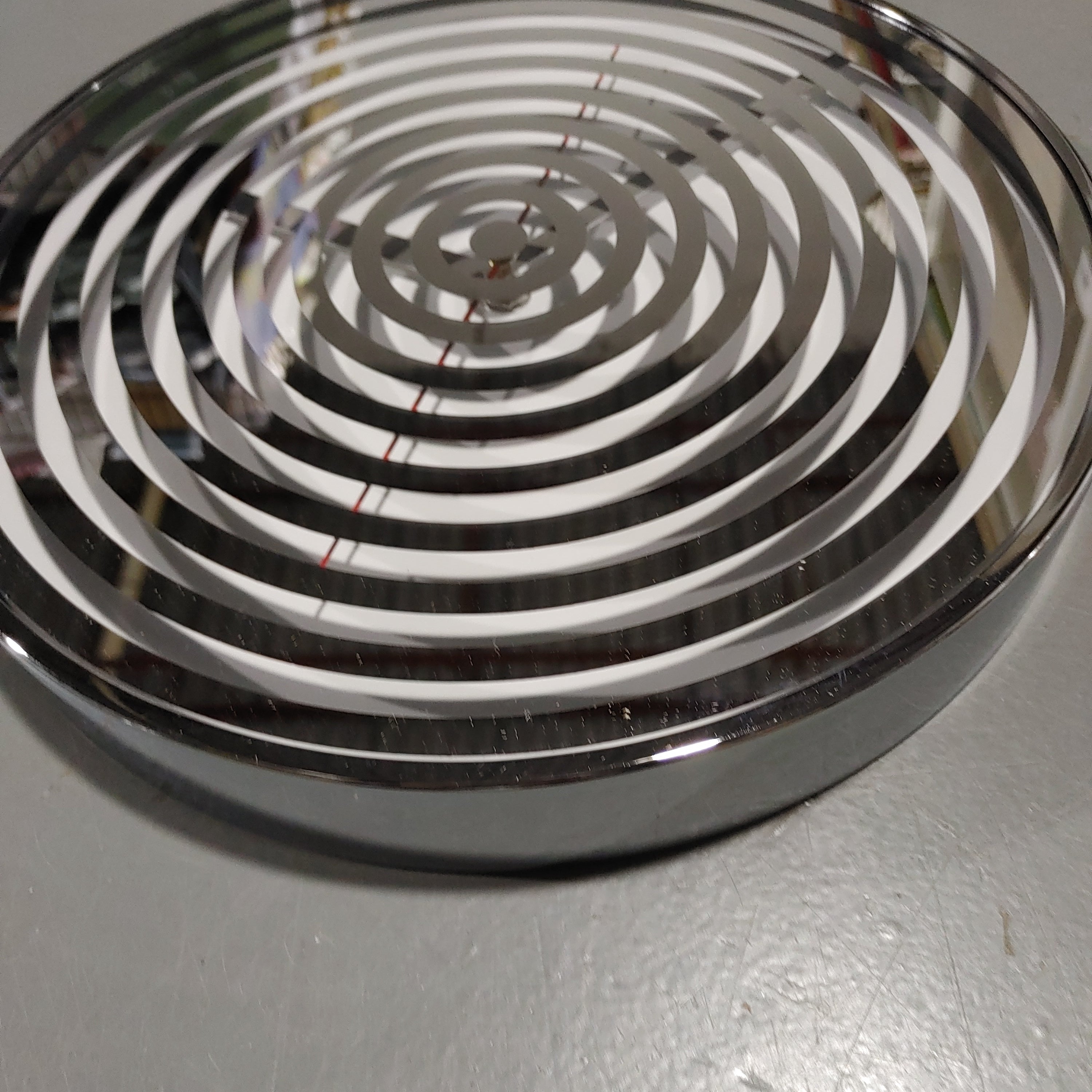 Wall clock metallic circles