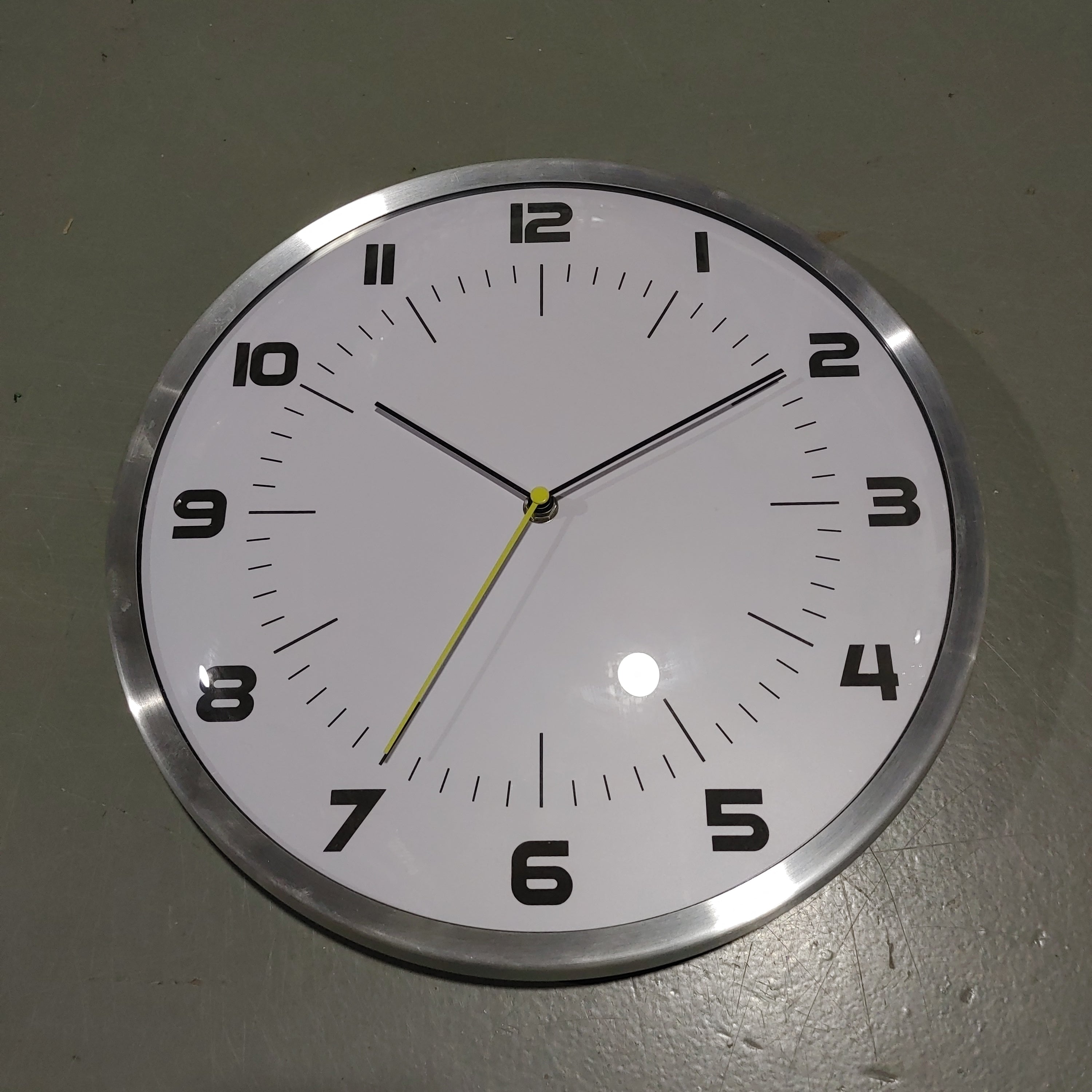 Wall clock metal 13" white face